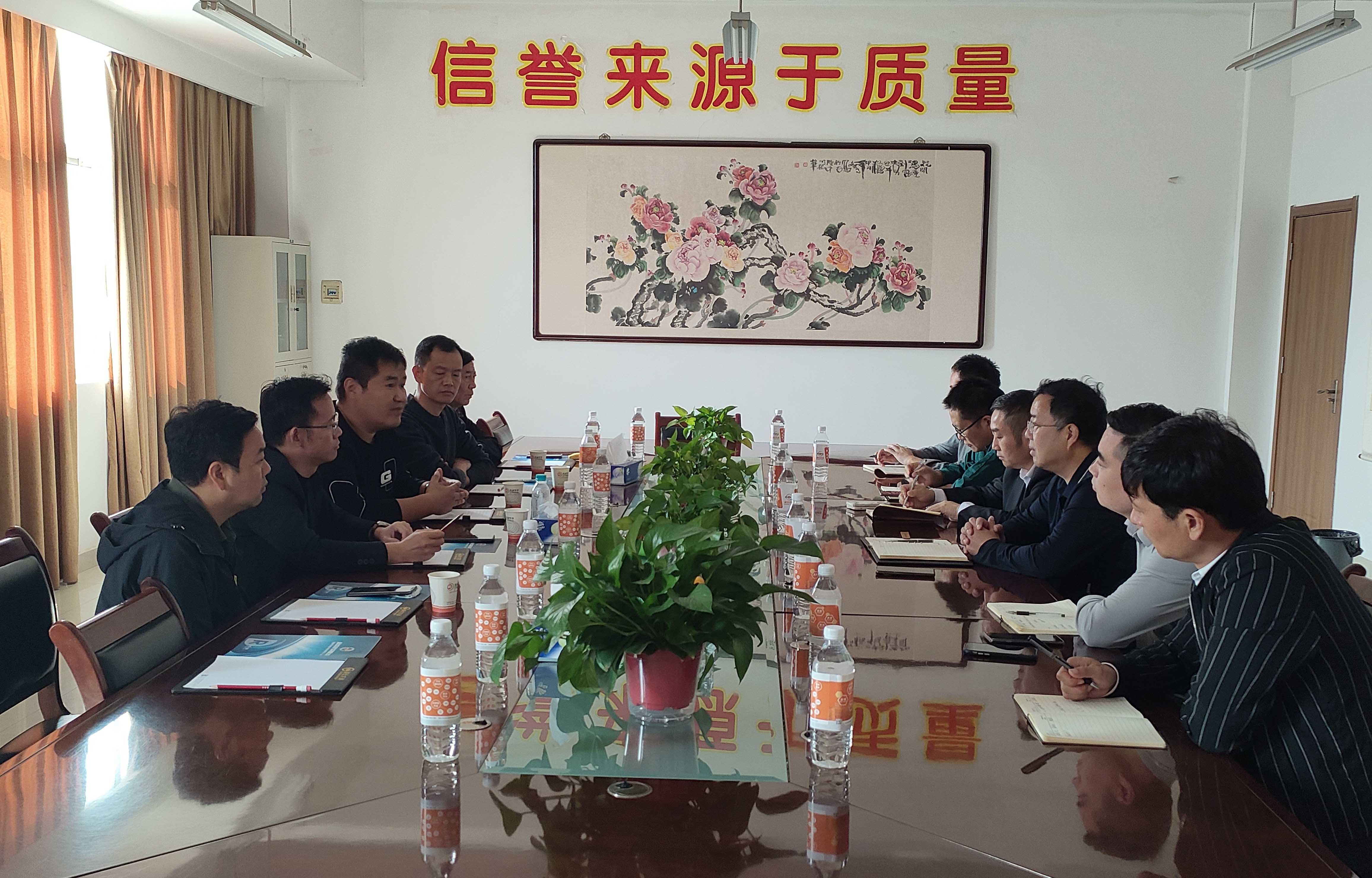 新日电动车管理团队到访湖北东润汽车，共探制造业经营管理之道